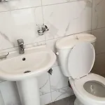 Luigi S Fairyview Apartman *